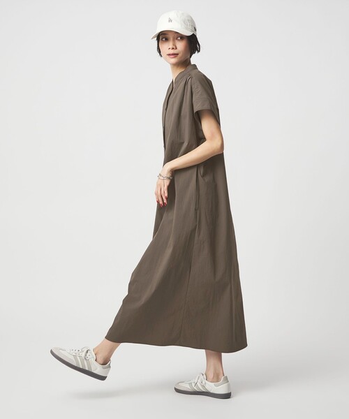 green label relaxing（グリーンレーベルリラクシング）の「［size SHORTあり］WONDER CLOTH スキッパー ワンピース（ワンピース・レディース・ダークグレー/ベージュ/コバルトブルー・SHORT/36/38）」の9枚目の写真