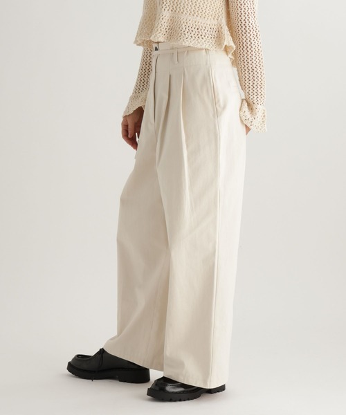 studio CLIP（スタディオクリップ）の「【daily CLIP】コットンツイルハイウエストタックパンツ（チノパンツ・レディース・ベージュ/アイボリー・FREE）」の19枚目の写真