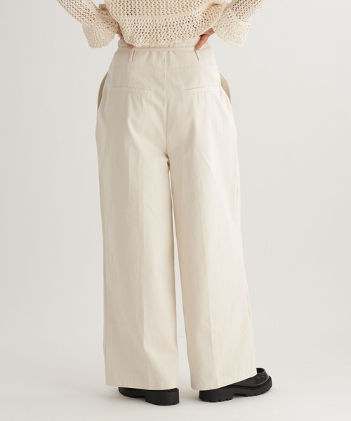studio CLIP（スタディオクリップ）の「【daily CLIP】コットンツイルハイウエストタックパンツ（チノパンツ・レディース・ベージュ/アイボリー・FREE）」の20枚目の写真