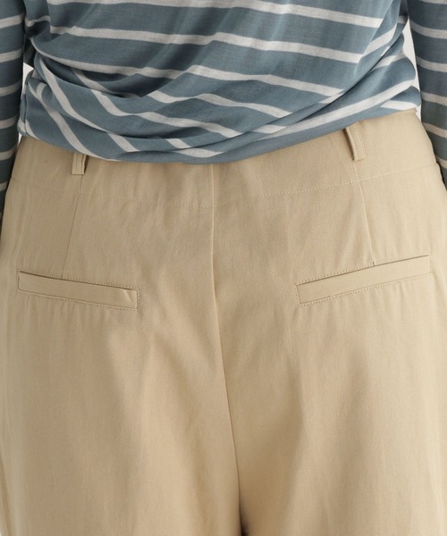 studio CLIP（スタディオクリップ）の「【daily CLIP】コットンツイルハイウエストタックパンツ（チノパンツ・レディース・ベージュ/アイボリー・FREE）」の11枚目の写真