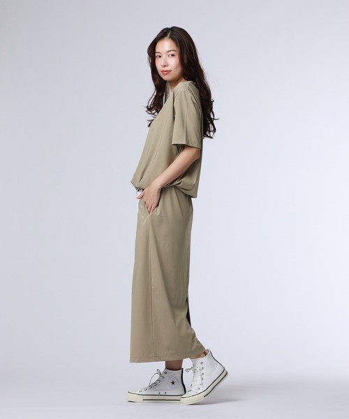 Psycho Bunny（サイコバニー）の「[WOMEN]キーネック ブラウジングワンピース（ワンピース・レディース・ネイビー/グレイッシュベージュ・FREE）」の3枚目の写真