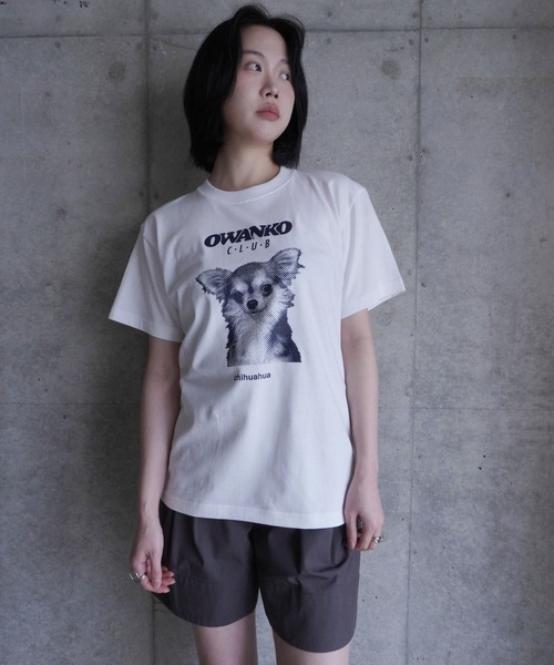 AKISHIKA design(アキシカデザイン)の「OWANKO CLUB CHIHUAHUAS T-SHIRTS(Tシャツ/カットソー・メンズ・White・XL/L/M/S)」の9枚目の写真