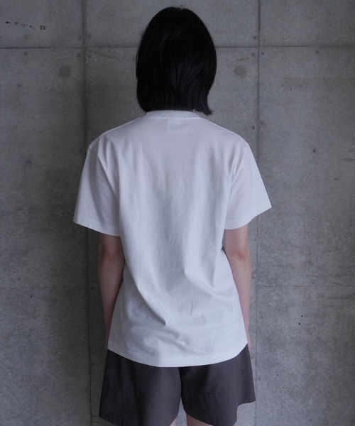 AKISHIKA design(アキシカデザイン)の「OWANKO CLUB CHIHUAHUAS T-SHIRTS(Tシャツ/カットソー・メンズ・White・XL/L/M/S)」の10枚目の写真