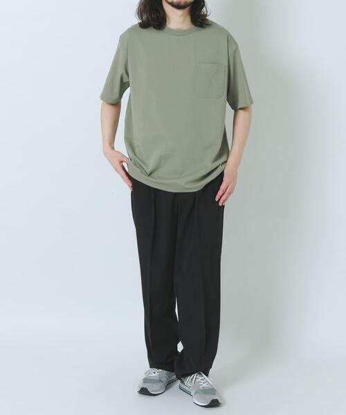 ITEMS URBANRESEARCH(アイテムズ アーバンリサーチ)の「接触冷感ダンボールショートスリーブカットソー(Tシャツ/カットソー・メンズ・ブルー系その他/オリーブ/ピンクベージュ/オフホワイト・LARGE/MEDIUM)」の14枚目の写真