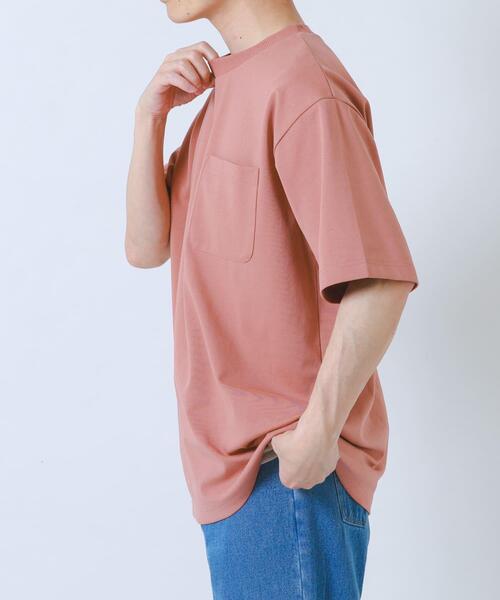 ITEMS URBANRESEARCH(アイテムズ アーバンリサーチ)の「接触冷感ダンボールショートスリーブカットソー(Tシャツ/カットソー・メンズ・ブルー系その他/オリーブ/ピンクベージュ/オフホワイト・LARGE/MEDIUM)」の9枚目の写真