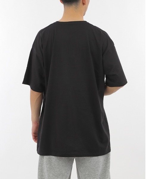 CLOTHY(クロシィ)の「【5サイズ展開!お得なオフプライスアイテム】メンズビッグTシャツ(Tシャツ/カットソー・メンズ・ネイビー/ブラック/ブルー/オフホワイト/グレー・MEDIUM/X-LARGE/LARGE/SMALL/XX-LARGE)」の9枚目の写真