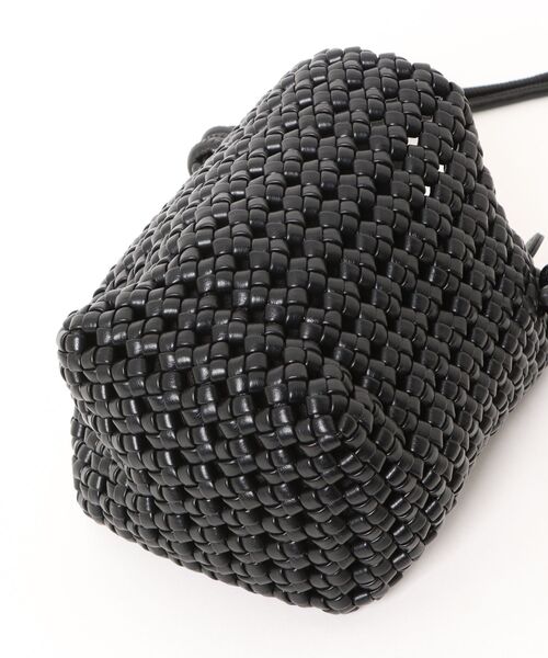 LAULEN(ローレン)の「mesh mini shoulder bag /レザー調メッシュミニショルダーバッグ(ショルダーバッグ・レディース・ブラウン/レッド/グリーン/アイボリー/ブラック/ベージュ・FREE)」の7枚目の写真
