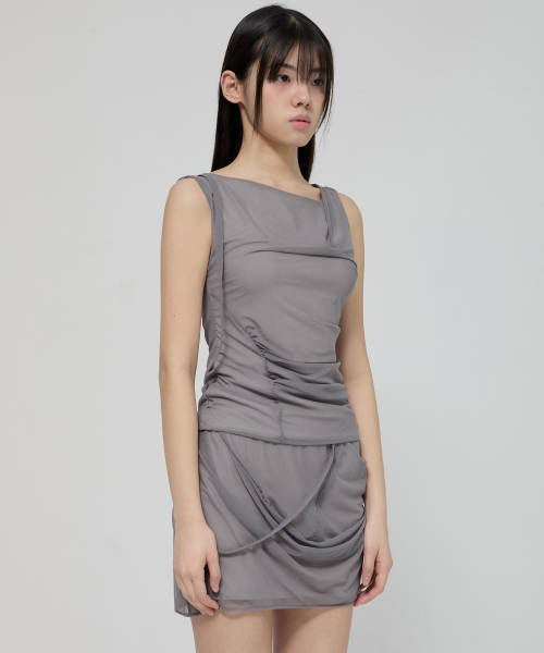 FLAREUP(フレアアップ)の「Draped Mesh Layered Sleeveless (FL-116_Gray)(Tシャツ/カットソー・レディース・ライトグレー・1/2)」の3枚目の写真