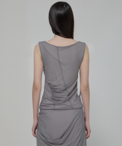 FLAREUP(フレアアップ)の「Draped Mesh Layered Sleeveless (FL-116_Gray)(Tシャツ/カットソー・レディース・ライトグレー・1/2)」の4枚目の写真
