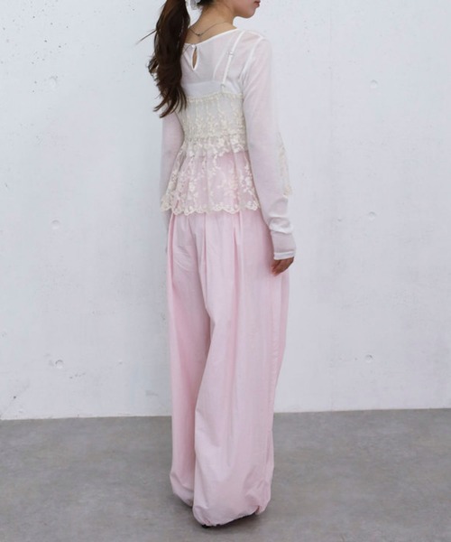 archives(アルシーヴ)の「刺繍レースペプラムビスチェ×シアーカットTOPS(アンサンブル・レディース・オフホワイト/ブルー/ブラック・MEDIUM)」の10枚目の写真