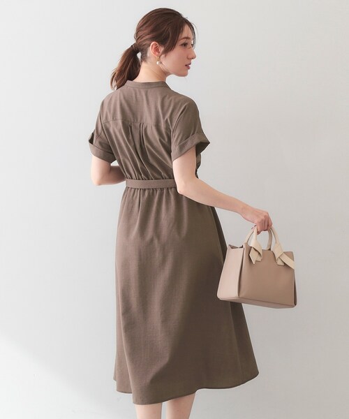 index(インデックス)の「ダブルポケットスキッパーワンピース【防シワ/洗濯機OK】《XS~3L/6col》(ワンピース・レディース・サックスブルー/ナチュラル/ネイビー/チャコール/ダークブラウン/ブルー系5・34/36/38/40/42/44)」の17枚目の写真