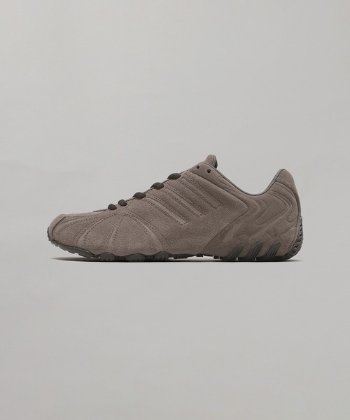 adidas(アディダス)の「adidas GHOST SPRINT W HQ9305(スニーカー・メンズ・ブラウン・25cm/24.5cm/24cm/23.5cm)」の1枚目の写真