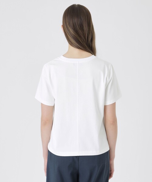 BLUE LABEL CRESTBRIDGE(ブルーレーベルクレストブリッジ)の「【UVカット】【接触冷感】【防透け】プレーティングシルケット天竺グラフィックロゴTシャツ(Tシャツ/カットソー・レディース・ダークネイビー/ホワイト/ベビーピンク/ブルー・40/38)」の13枚目の写真