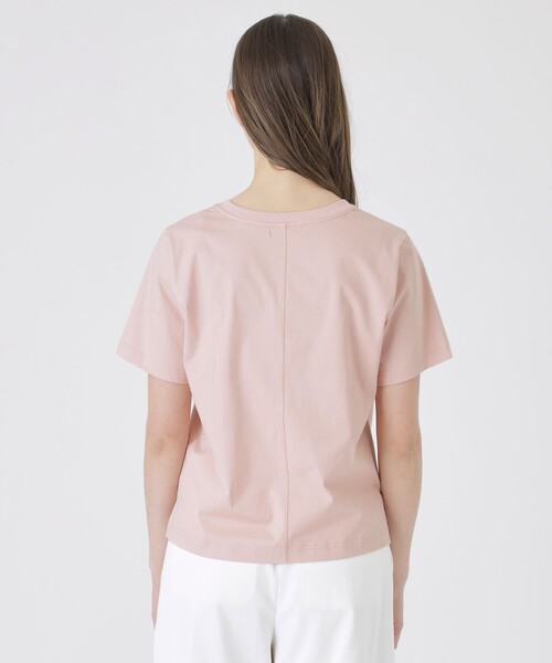 BLUE LABEL CRESTBRIDGE(ブルーレーベルクレストブリッジ)の「【UVカット】【接触冷感】【防透け】プレーティングシルケット天竺グラフィックロゴTシャツ(Tシャツ/カットソー・レディース・ダークネイビー/ホワイト/ベビーピンク/ブルー・40/38)」の20枚目の写真