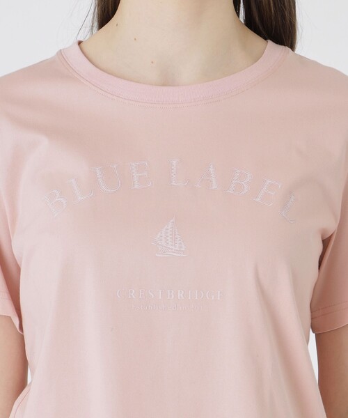 BLUE LABEL CRESTBRIDGE(ブルーレーベルクレストブリッジ)の「【UVカット】【接触冷感】【防透け】プレーティングシルケット天竺グラフィックロゴTシャツ(Tシャツ/カットソー・レディース・ダークネイビー/ホワイト/ベビーピンク/ブルー・40/38)」の21枚目の写真