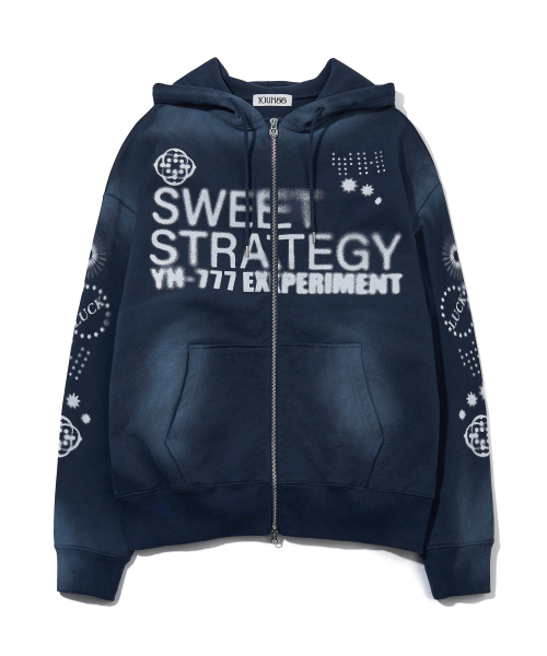 セール】LUCKY SWEET GRAPHIC HOOD ZIP-UP_NAVY（パーカー）｜YOUHEE