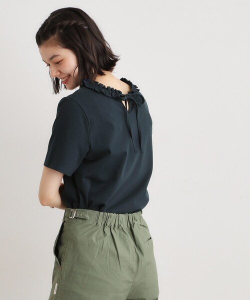 LAURA ASHLEY(ローラアシュレイ)の「【前後2WAY/洗える/コットン100%/日本製/定番人気!】フリルネックカットソー(Tシャツ/カットソー・レディース・ブラウン系/オフホワイト/ブルー/ネイビー・38/40)」の20枚目の写真