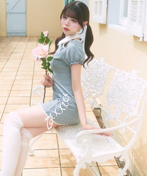 Belle Charme(ベルシャルム)の「【Belle Charme】Lace-up Polo Mini Onepiece(ワンピース・レディース・チャコールグレー/ベージュ/ブラック・SMALL/MEDIUM)」の17枚目の写真