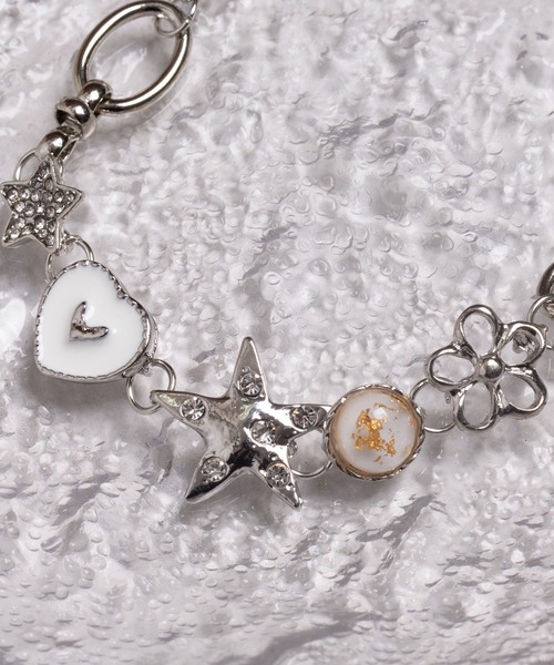 Peony(ピオニー)の「【Peony/ピオニー】マルチチャームミックス シルバーブレスレット(ブレスレット・レディース・シルバー・FREE)」の5枚目の写真