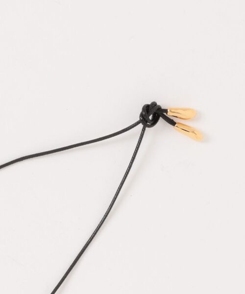 abahouse mavie（アバハウスマヴィ）の「Shell Disc Tie Necklace（ネックレス・レディース・その他・フリー）」の2枚目の写真