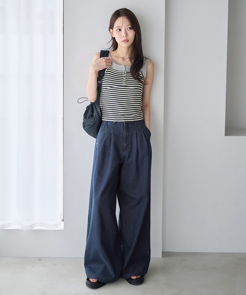 CHAN ME(チャンミ)の「フロントタックデニムパンツ(デニムパンツ・レディース・ライトブルー/インディゴブルー・MEDIUM/LARGE)」の15枚目の写真