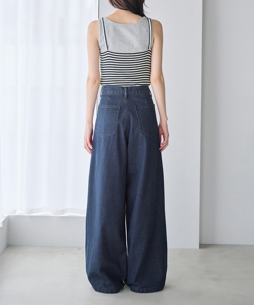 CHAN ME(チャンミ)の「フロントタックデニムパンツ(デニムパンツ・レディース・ライトブルー/インディゴブルー・MEDIUM/LARGE)」の20枚目の写真