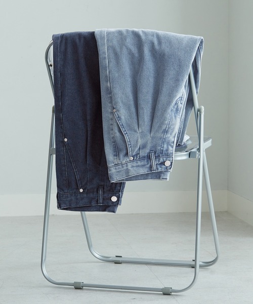 CHAN ME(チャンミ)の「フロントタックデニムパンツ(デニムパンツ・レディース・ライトブルー/インディゴブルー・MEDIUM/LARGE)」の21枚目の写真