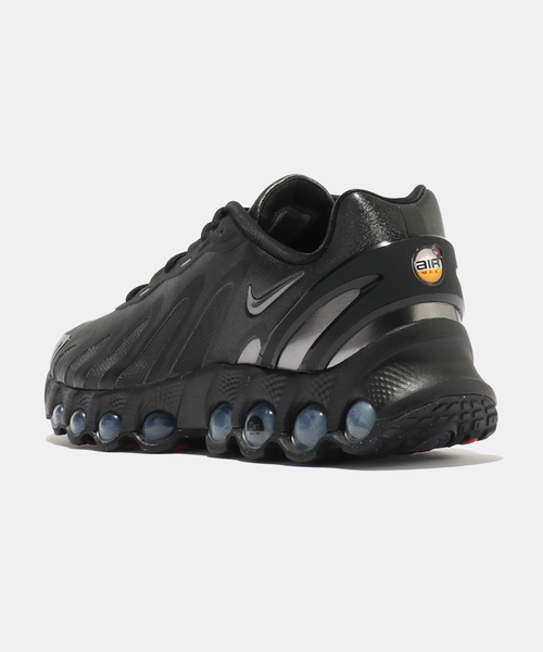 NIKE（ナイキ）の「NIKE W AIR MAX DN8 HF5509-002（スニーカー・レディース・ブラック・23.5cm/23cm/25cm/24.5cm/24cm）」の3枚目の写真