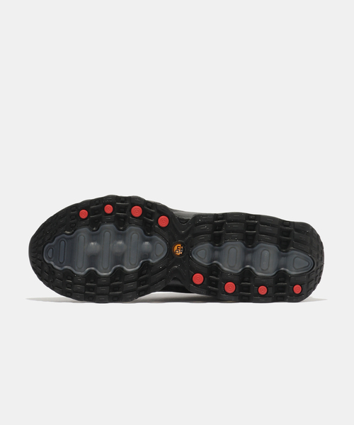 NIKE（ナイキ）の「NIKE W AIR MAX DN8 HF5509-002（スニーカー・レディース・ブラック・23.5cm/23cm/25cm/24.5cm/24cm）」の4枚目の写真