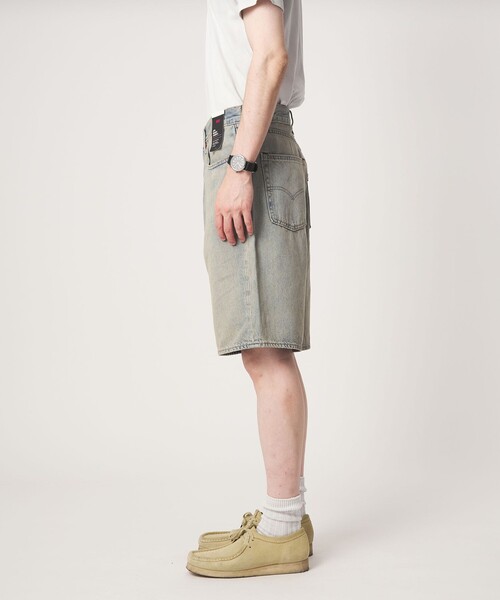 Levi's(リーバイス)の「<Levi's®> 478 バギー ショート デニム パンツ(その他パンツ・メンズ・ライトブルー/ブラック・32inch/34inch/30inch)」の6枚目の写真