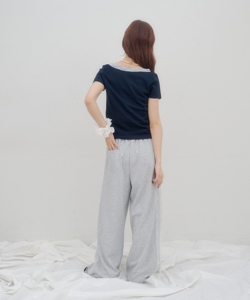 DISCOAT(ディスコート)の「【umm.】レースヘンリー半袖プルオーバー(Tシャツ/カットソー・レディース・グレー/アイボリー/ネイビー・FREE)」の10枚目の写真