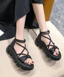 ストラップ厚底サンダル