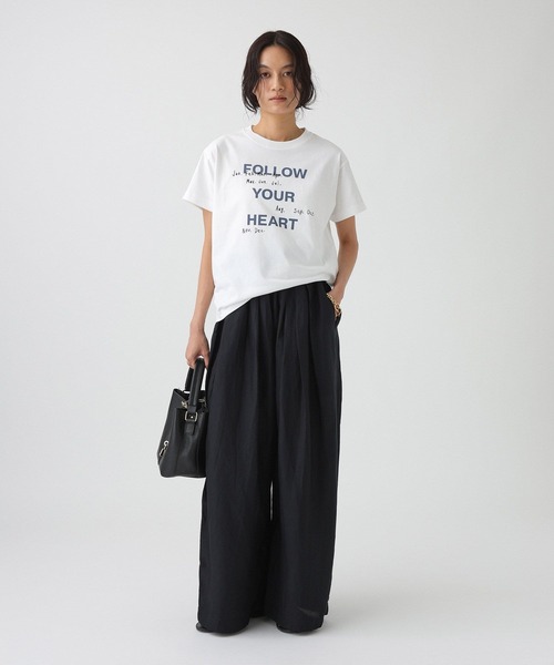 She is-.(シーイズ)の「【SHE is-.】<別注>フロントロゴT(Tシャツ/カットソー・レディース・モカ/ホワイト・フリー)」の8枚目の写真