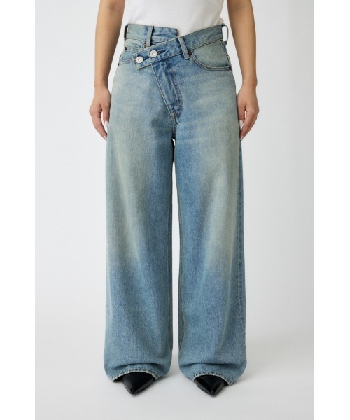 MOUSSY(マウジー)の「CROSS WAIST WIDE STRAIGHT(S) / クロスウエストワイドストレート ショートサイズ(デニムパンツ・レディース・ダークブルー/ブラック/ライトブルー・0)」の12枚目の写真
