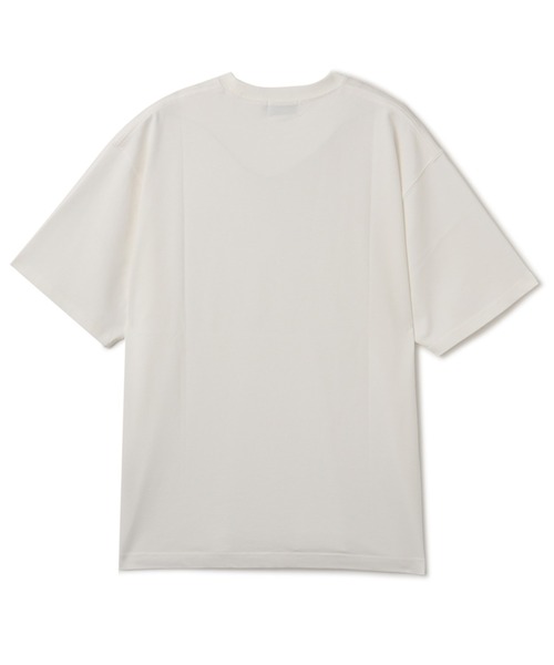 atmos（アトモス）の「atmos Patch Logo T-Shirt / アトモス パッチロゴ T-シャツ（Tシャツ/カットソー・メンズ・ブラック/ホワイト/グレー・3XL/XXL/L/M/XL/S）」の8枚目の写真