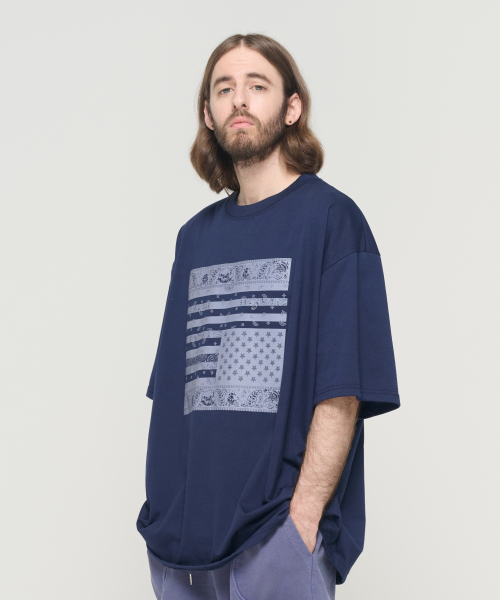 CARGOBROS(カーゴブロス)の「(ビッグサイズ) アメリカンペイズリー ストリート 半袖Tシャツ (ネイビー)(Tシャツ/カットソー・メンズ・その他・FREE)」の3枚目の写真