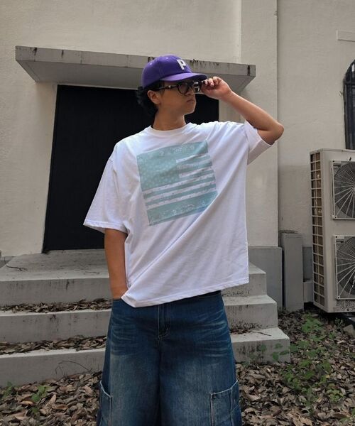 CARGOBROS(カーゴブロス)の「(ビッグサイズ) アメリカンペイズリー ストリート 半袖Tシャツ (ネイビー)(Tシャツ/カットソー・メンズ・その他・FREE)」の12枚目の写真