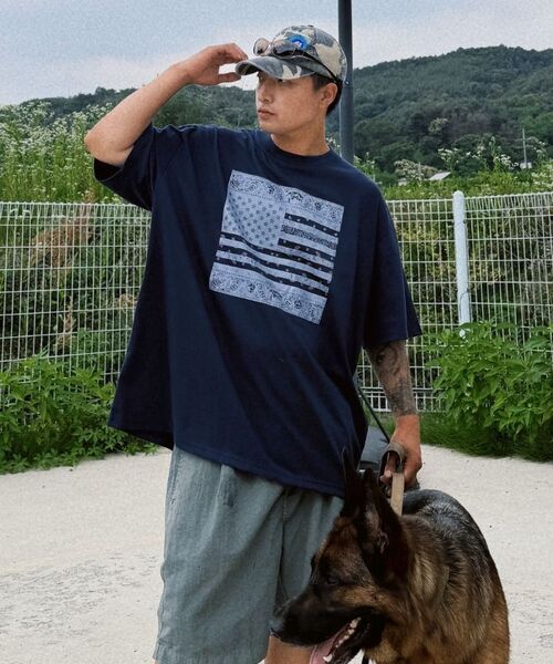 CARGOBROS(カーゴブロス)の「(ビッグサイズ) アメリカンペイズリー ストリート 半袖Tシャツ (ネイビー)(Tシャツ/カットソー・メンズ・その他・FREE)」の13枚目の写真