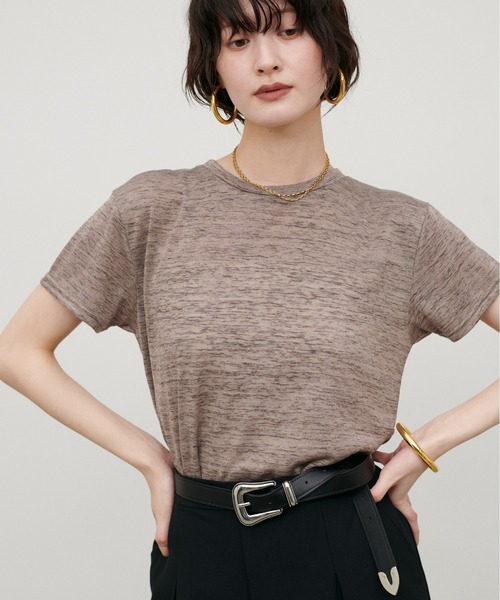 LARUTA(ラルータ)の「【LARUTA】スラブ天竺Tシャツ(Tシャツ/カットソー・レディース・パープル/ブラウン/アイボリー/モカ・FREE)」の3枚目の写真