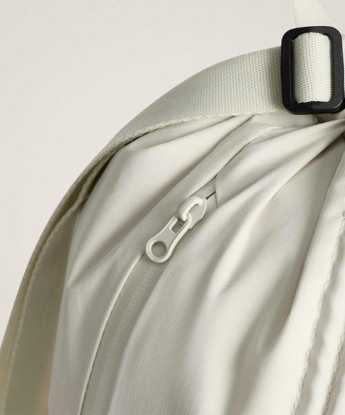 adidas(アディダス)の「adidas by Stella McCartney ジムサック【adidas by Stella McCartney】 / アディダス adidas(エコバッグ/サブバッグ・レディース・グレー・FREE)」の6枚目の写真
