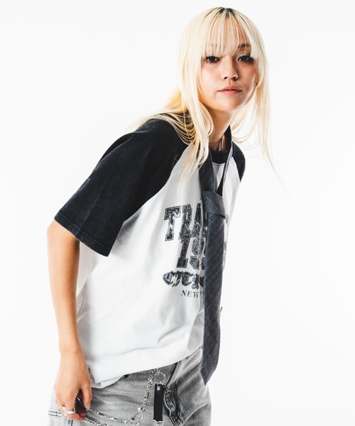 SHORT ROUND(ショートラウンド)の「SHORT ROUND/ブリーチラグラングラフィックT(Tシャツ/カットソー・メンズ・ブラック系その他/その他1・LARGE/MEDIUM)」の17枚目の写真