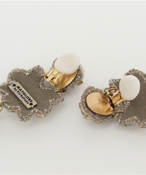 DouDou（ドゥドゥ）の「【MAYGLOBE】【再入荷】ビジューイヤリング（イヤリング・レディース・ブラック/ホワイト・FREE）」の4枚目の写真