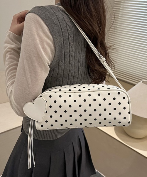 mebole(メボレ)の「dot square shoulder bag(ショルダーバッグ・レディース・アイボリー/ブラック・FREE)」の18枚目の写真