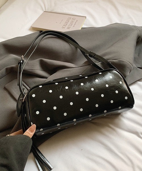 mebole(メボレ)の「dot square shoulder bag(ショルダーバッグ・レディース・アイボリー/ブラック・FREE)」の14枚目の写真