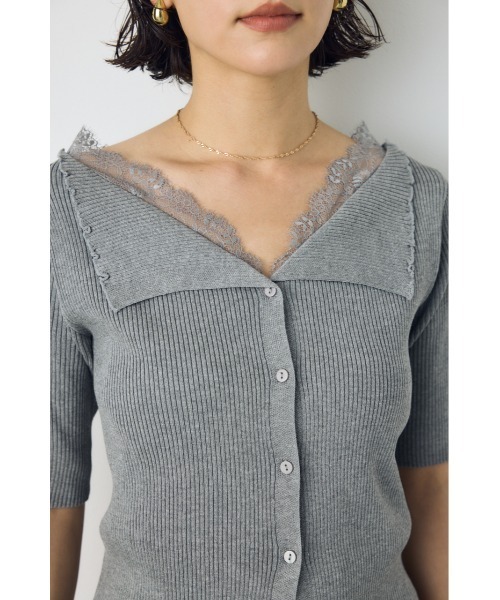 AZUL by moussy（アズールバイマウジー）の「【身長/骨格別着用画像あり】ネックレース5分袖ニットトップス 春服 夏服 秋服 サマーニット（ニット/セーター・レディース・ブラック/ボルドー/杢グレー・FREE）」の16枚目の写真