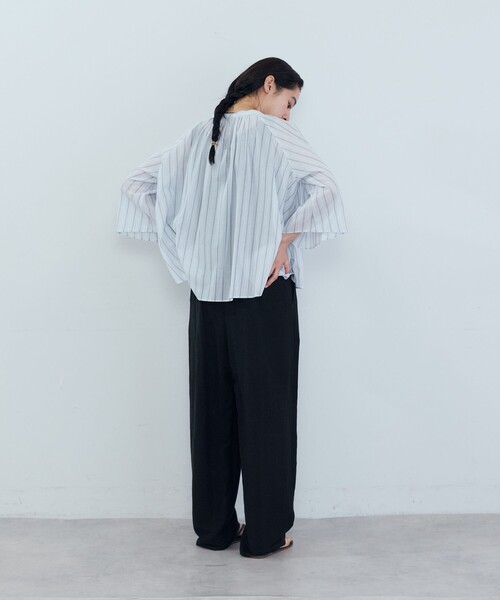 ADIEU TRISTESSE(アデュートリステス)の「フレアーシルエットブラウス(シャツ/ブラウス・レディース・ブルー系その他/ブラック系その他/ベージュ系その他・38)」の6枚目の写真