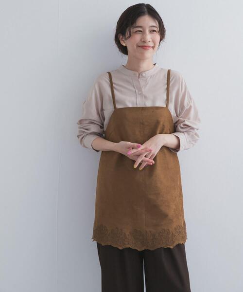 URBAN RESEARCH DOORS（アーバンリサーチドアーズ）の「ヘム刺繍スエードライクキャミソール（その他トップス・レディース・カーキ/キャメル・FREE）」の12枚目の写真