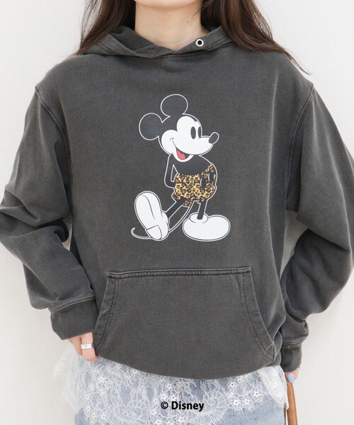 fredy emue（フレディエミュ）の「【GOOD ROCK SPEED/グッドロックスピード】MICKEYフードパーカー（パーカー・レディース・オフホワイト/チャコールグレー/サックスブルー・38）」の5枚目の写真