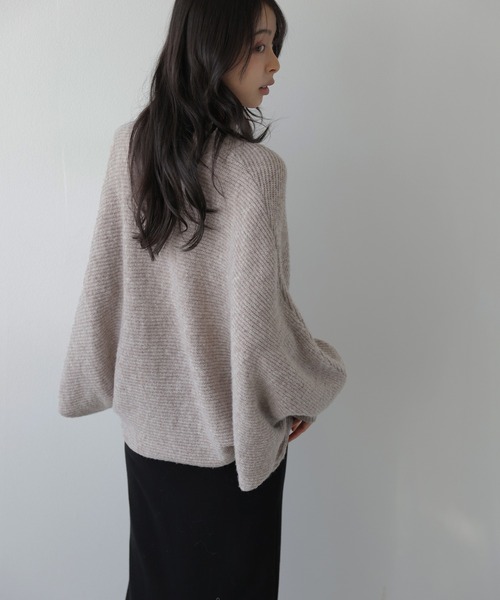 La-gemme(ラジェム)の「ドルマンニットトップス/ハイネック/体型カバー(ニット/セーター・レディース・モカ/アイボリー/グレー/ブラック・フリー)」の9枚目の写真