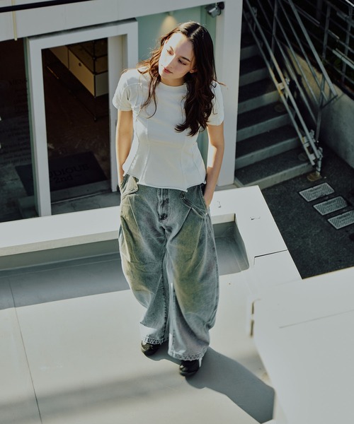 CONZ（コンズ）の「cut out slim T-shirt（Tシャツ/カットソー・レディース・ブラック/オフホワイト/ダークグレー・1/2/3）」の4枚目の写真